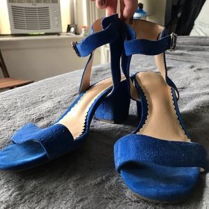Crown & Ivy cobalt blue sandals